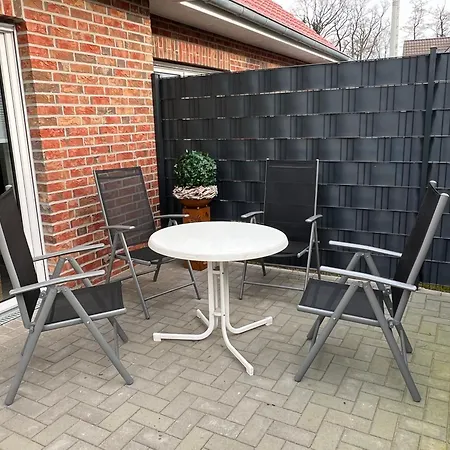 Ferienhaus Royal Gala Ebenerdig 84 Qm Carport Terrasse Neubau Free Wifi 2 Schlafzimmer Bis 4 Personen Einbauküche *