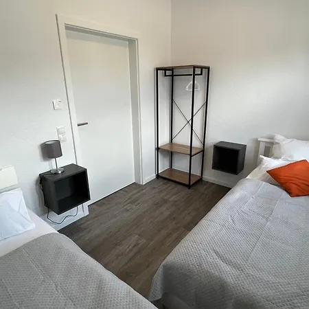 Ferienhaus Royal Gala Ebenerdig 84 Qm Carport Terrasse Neubau Free Wifi 2 Schlafzimmer Bis 4 Personen Einbauküche Meppen