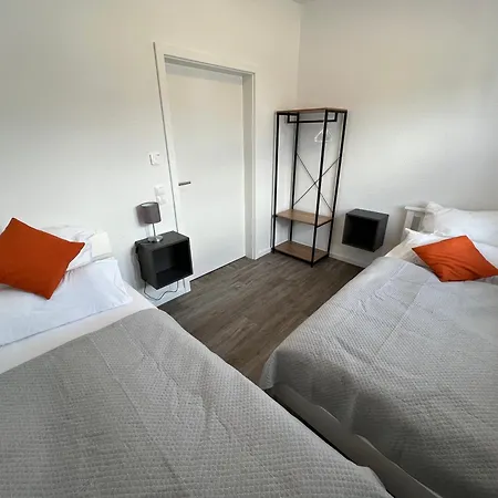 Ferienhaus Royal Gala Ebenerdig 84 Qm Carport Terrasse Neubau Free Wifi 2 Schlafzimmer Bis 4 Personen Einbauküche *