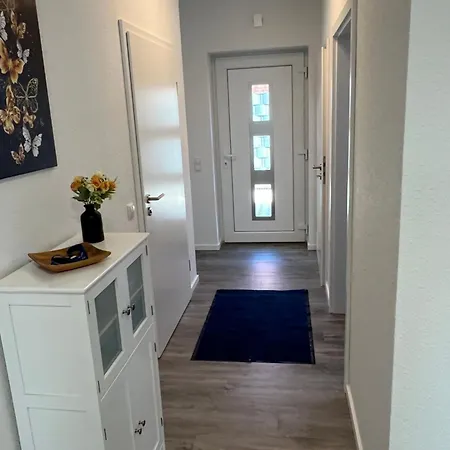 Ferienhaus Royal Gala Ebenerdig 84 Qm Carport Terrasse Neubau Free Wifi 2 Schlafzimmer Bis 4 Personen Einbauküche Meppen