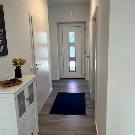 Royal Gala Ebenerdig 84 Qm Carport Terrasse Neubau Free Wifi 2 Schlafzimmer Bis 4 Personen Einbauküche Meppen