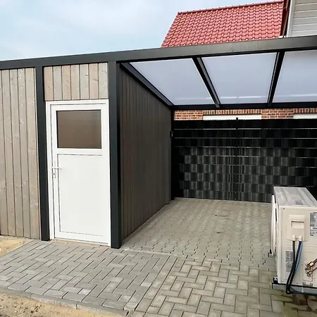 Ferienhaus Royal Gala Ebenerdig 84 Qm Carport Terrasse Neubau Free Wifi 2 Schlafzimmer Bis 4 Personen Einbauküche Meppen